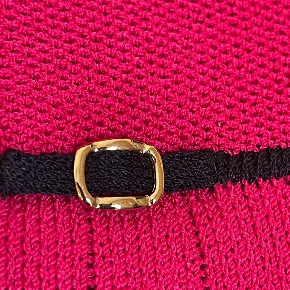 St John red Bow Mock Turtleneck Size M - Picture 15 of 15